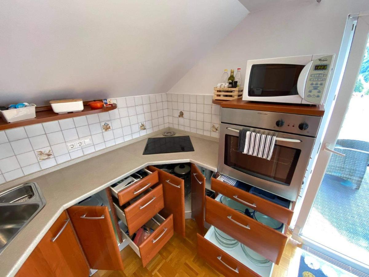 Apartment Kranj - Huge Terrace, Free P, Wi - Fi, Ac Exteriör bild
